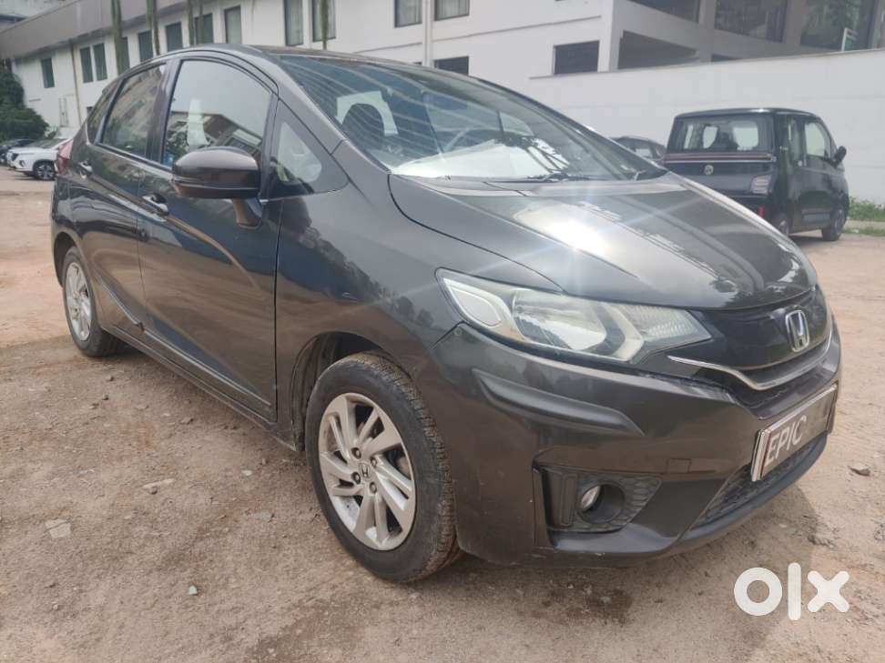Honda Jazz V Cvt, 2017, Petrol