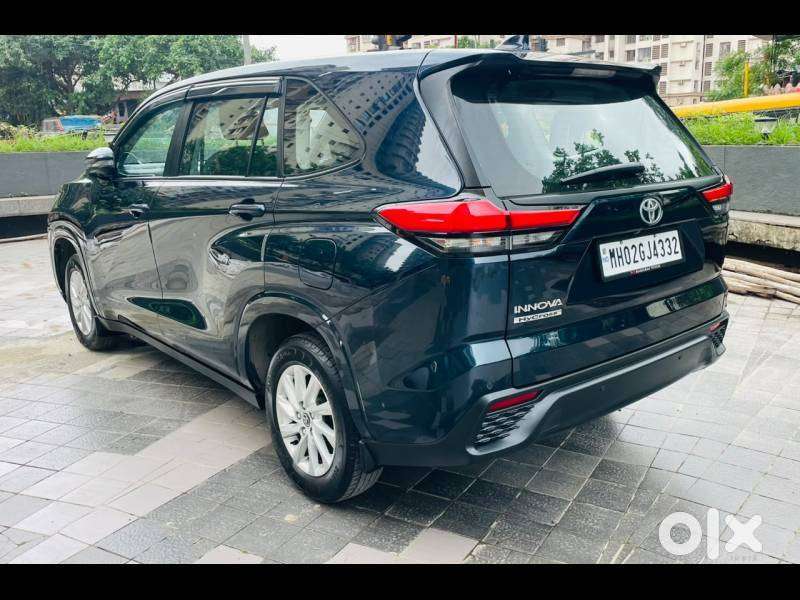 Toyota Innova Hycross Gx (o), 2025, Petrol