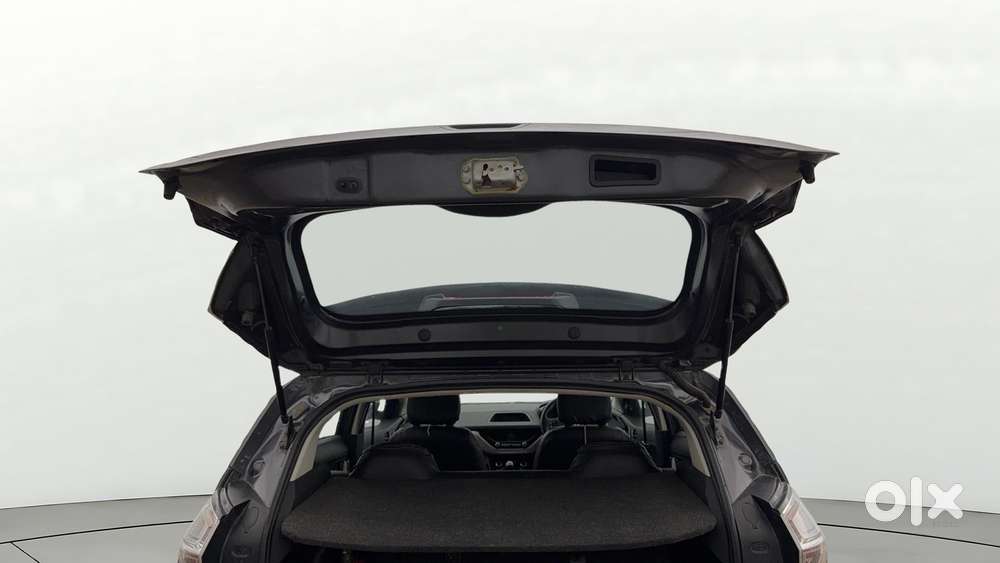 Tata Nexon 1.2 Revotron Xm, 2019, Cng & Hybrids