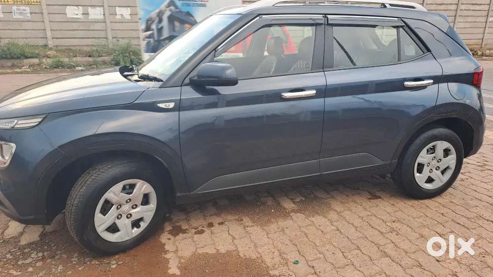 Hyundai Venue 2020 Diesel 111000 Km Driven