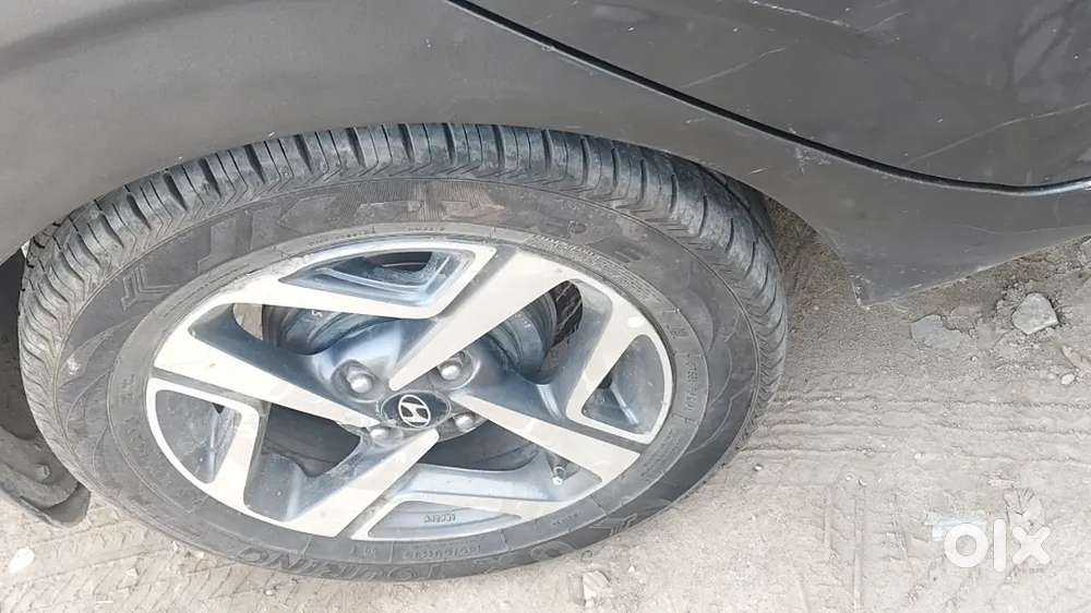Hyundai Aura 1.2 S 21