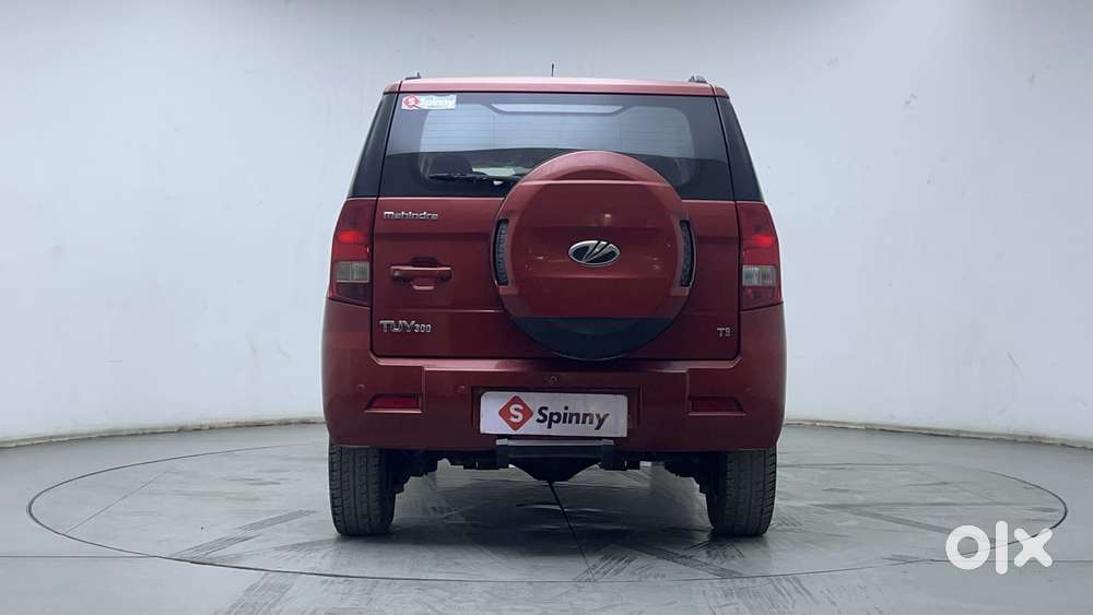 Mahindra Tuv 300 Mhawk100 T8 Dual Tone, 2016, Diesel