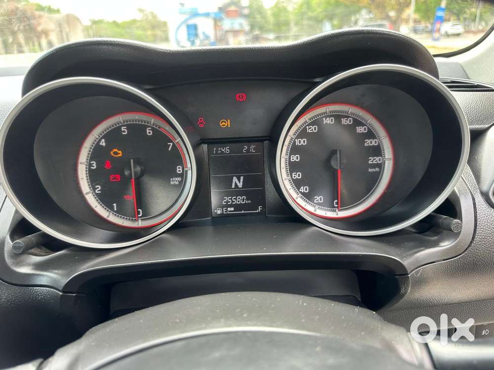 Maruti Suzuki Swift 1.2 Vxi (o), 2023, Petrol