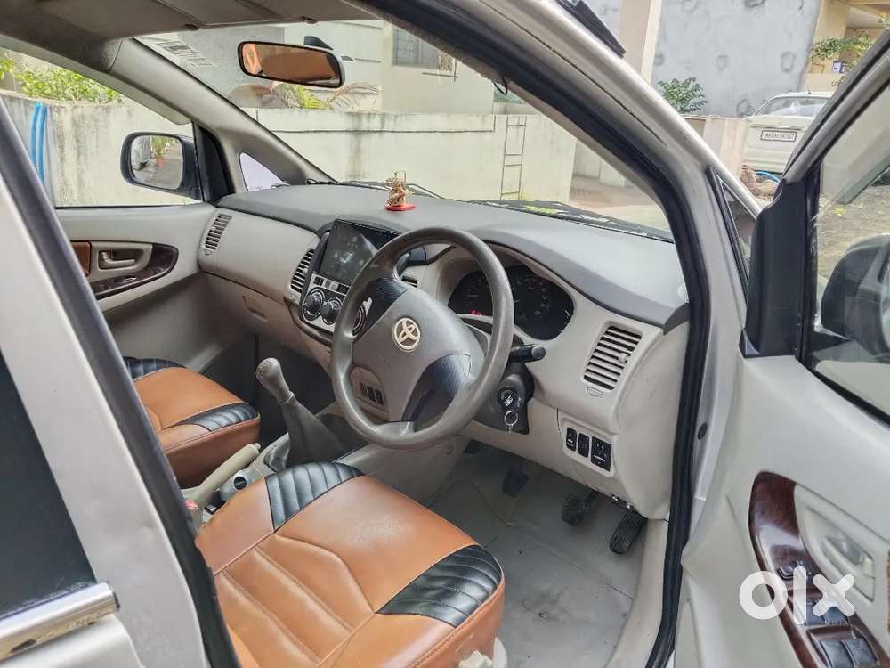 Toyota Innova 2.5 Gx 2012