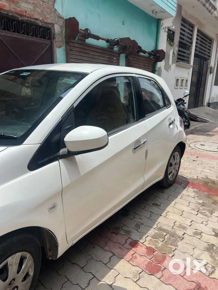 Honda Brio 1.2 Petrol 2012