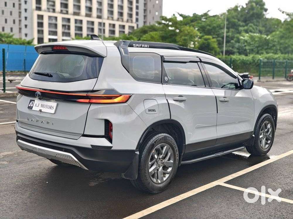 Tata Safari Pure Plus S, 2024, Diesel