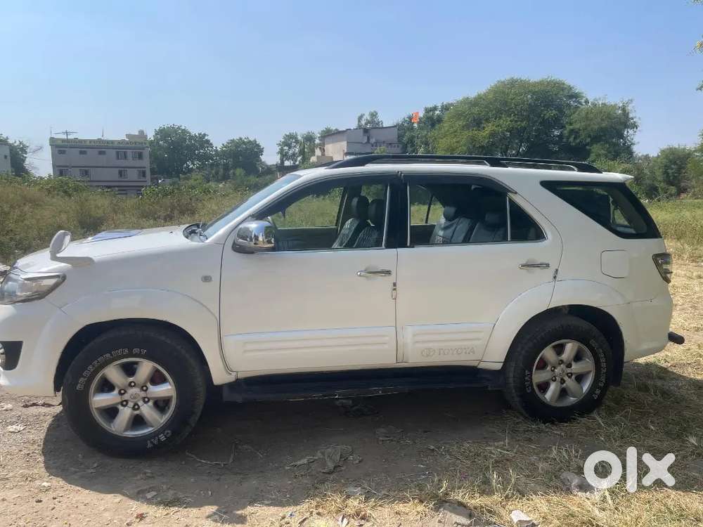 Toyota Fortuner 2012 Diesel Renewal 2031