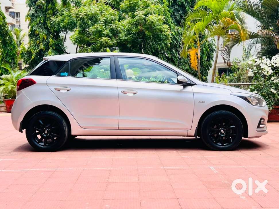 Hyundai I20 2009-2011 1.4 Asta (at), 2018, Petrol