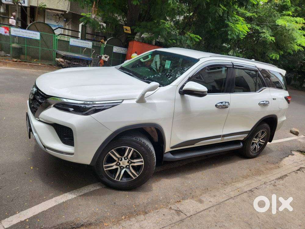 Toyota Fortuner 4x2 At 2.8 Diesel, 2022, Diesel