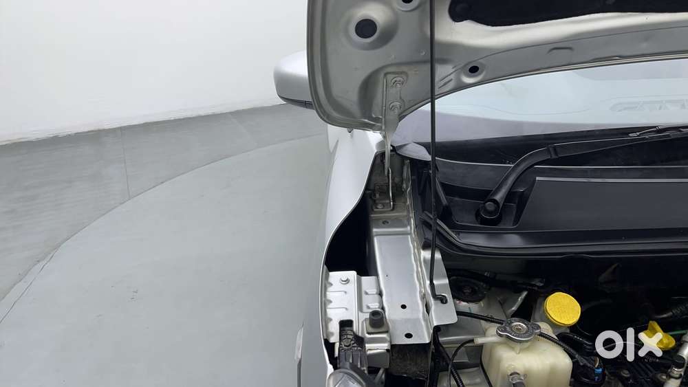 Renault Triber Rxt, 2020, Petrol