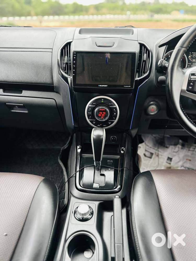 Isuzu D-max V-cross 4x4, 2019, Diesel