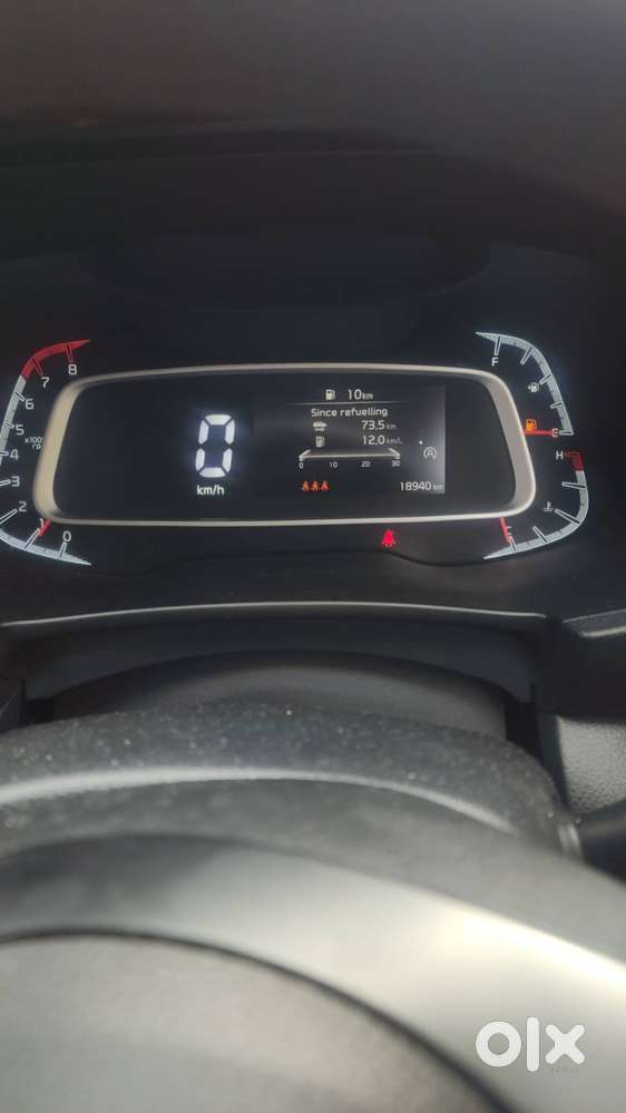 Kia Sonet 2024model Singil Owner Best Condition