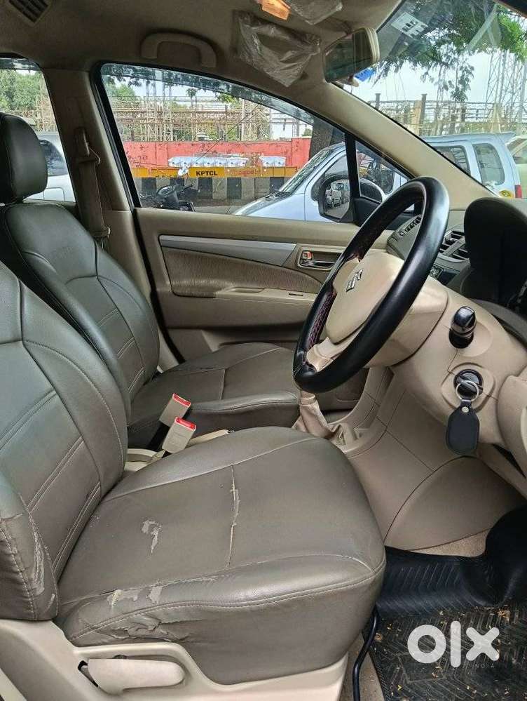 Maruti Suzuki Ertiga Vxi, 2012, Petrol