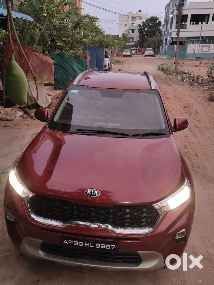 2021 Kia  30,229 Km  Excellent Condition  Premium Accessories