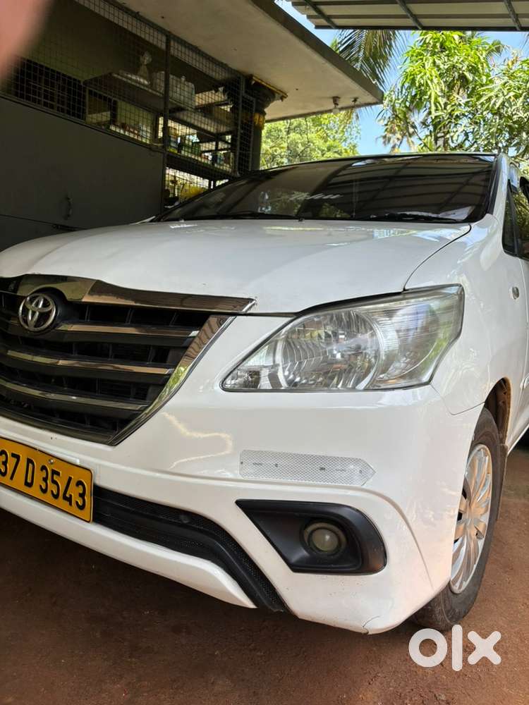 Toyota Innova Diesel 2013 Variant