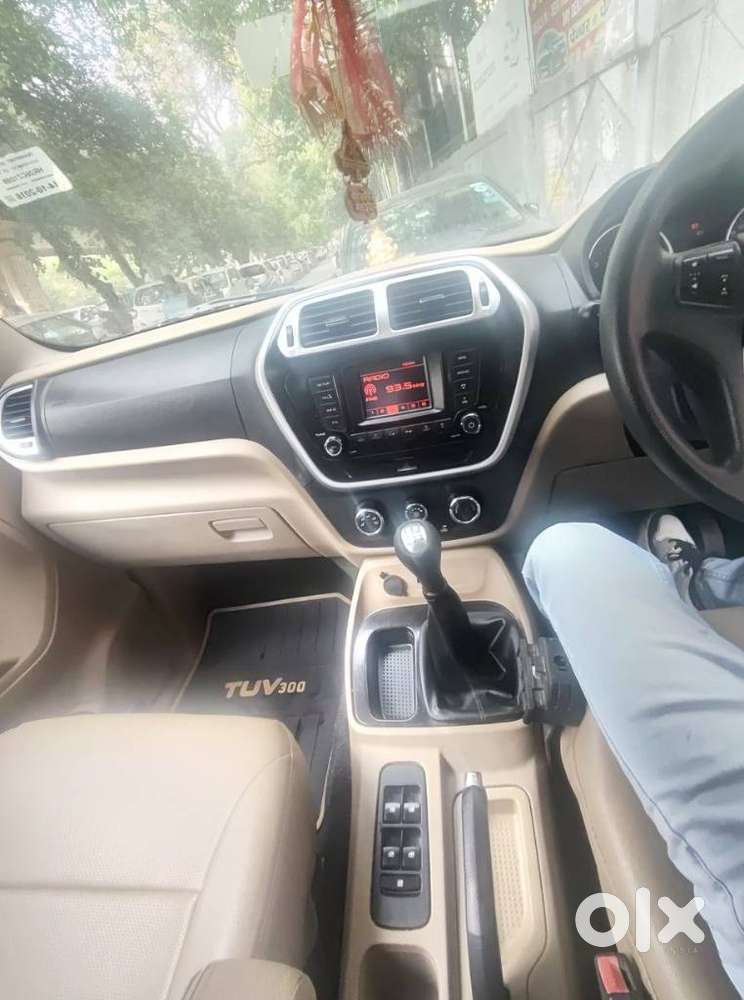 Mahindra Tuv 300 Mhawk100 T8, 2016, Diesel