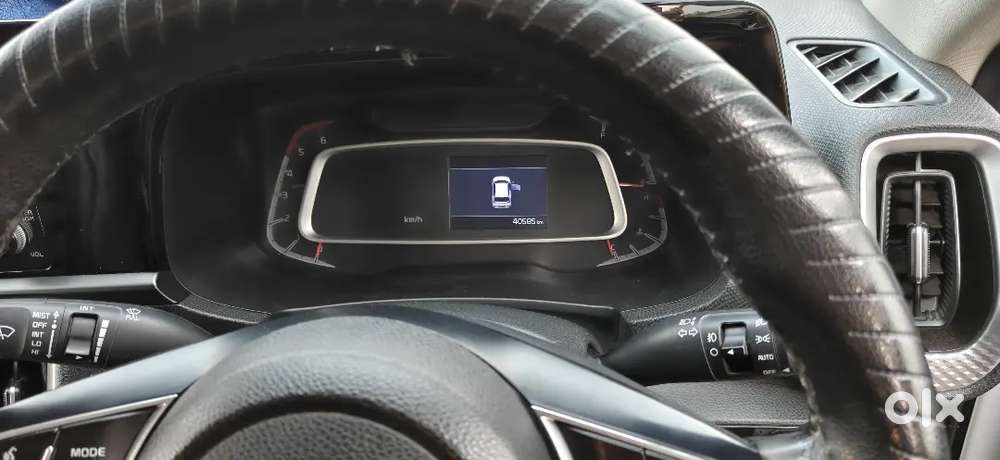 Kia Sonet 2022 Diesel 40858km Driven