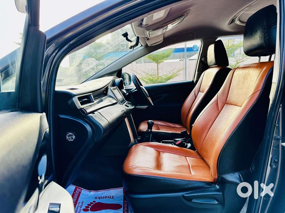 Toyota Innova Crysta 2.4 V 8 Str, 2017, Diesel