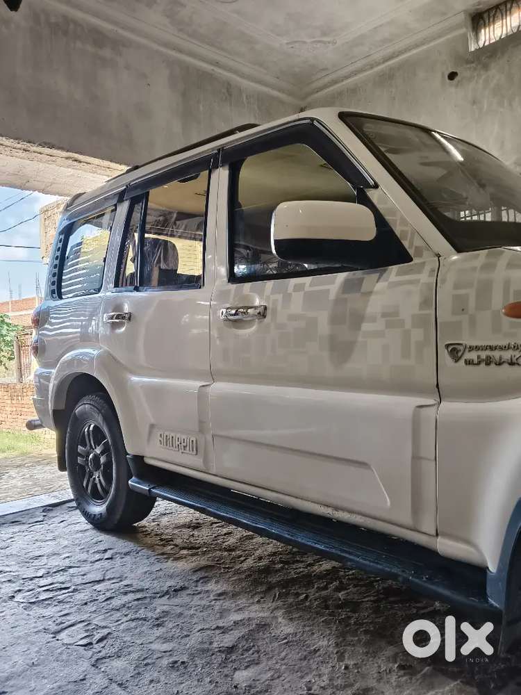 Mahindra Scorpio Vlx 2014