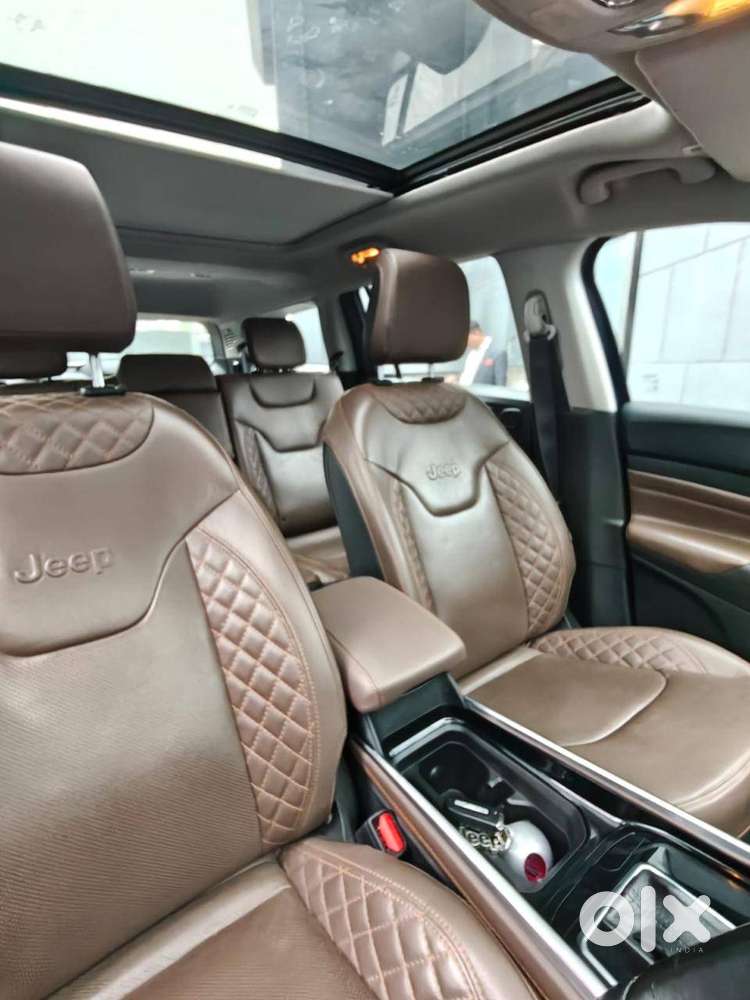 Jeep Meridian 2023 Suv Very Strong