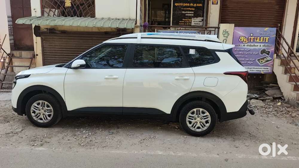 Kia Carens Premium 2026 Cng