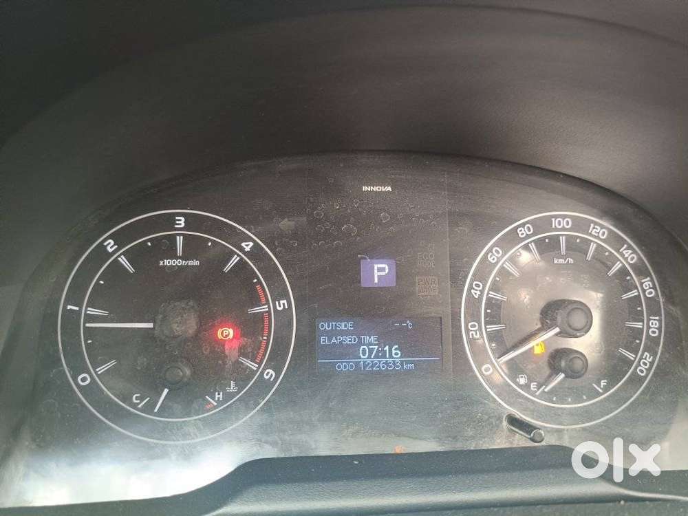 Toyota Innova Crysta 2.7 Gx At, 2018, Diesel