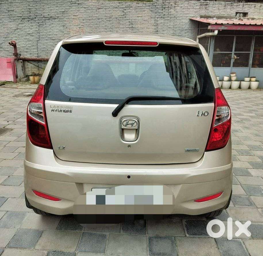 Hyundai I10 Sportz, 2011, Petrol