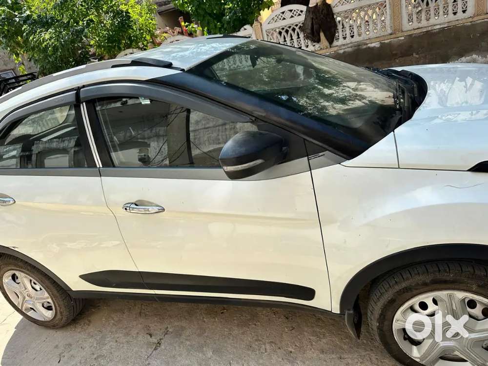 Tata Nexon 1.2 2022 Cng