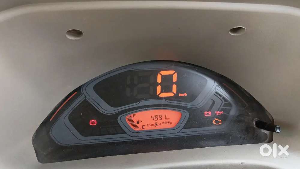 Maruti Suzuki Eeco 2025