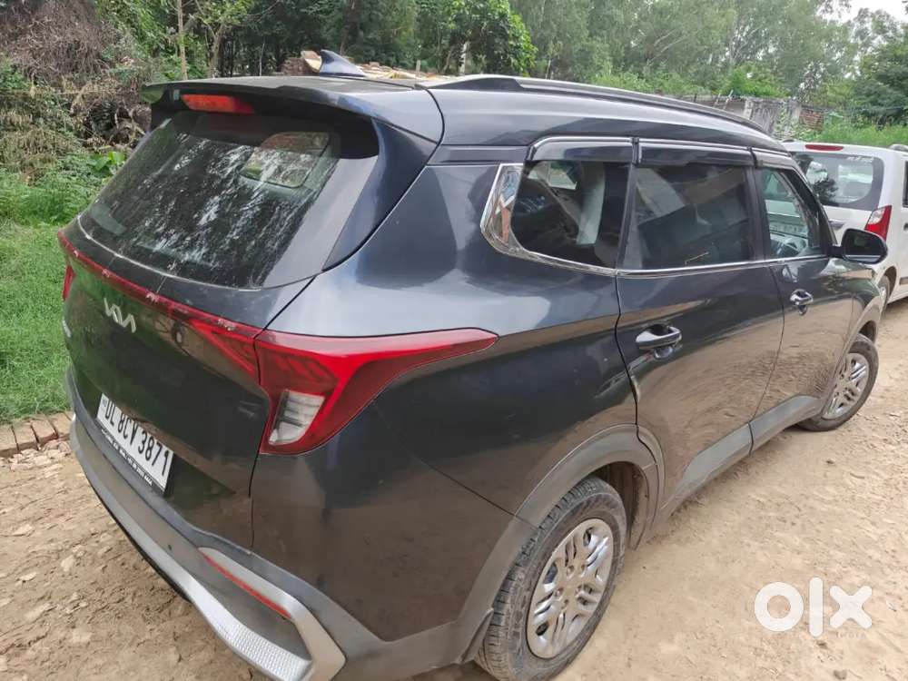 Kia Carens 1.5 Petrol + Cng