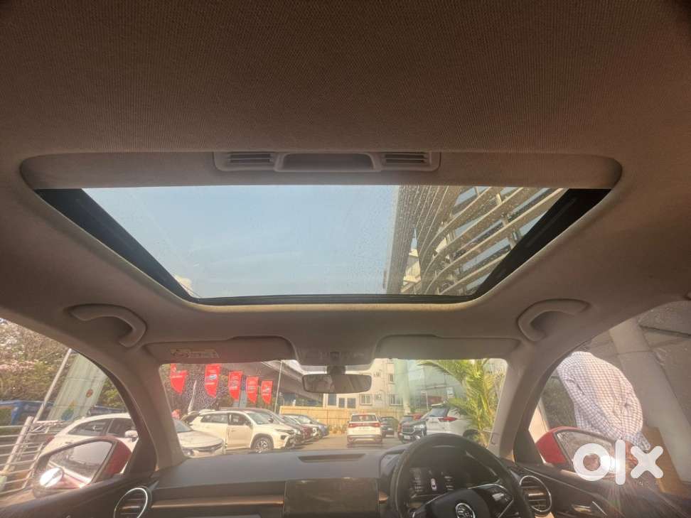 Skoda Slavia Style 1.0 Tsi At Dual Tone, 2023, Petrol