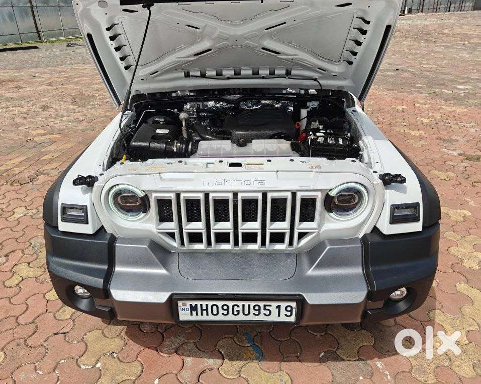 Mahindra Thar Roxx Ax7l Rwd At, 2025, Petrol