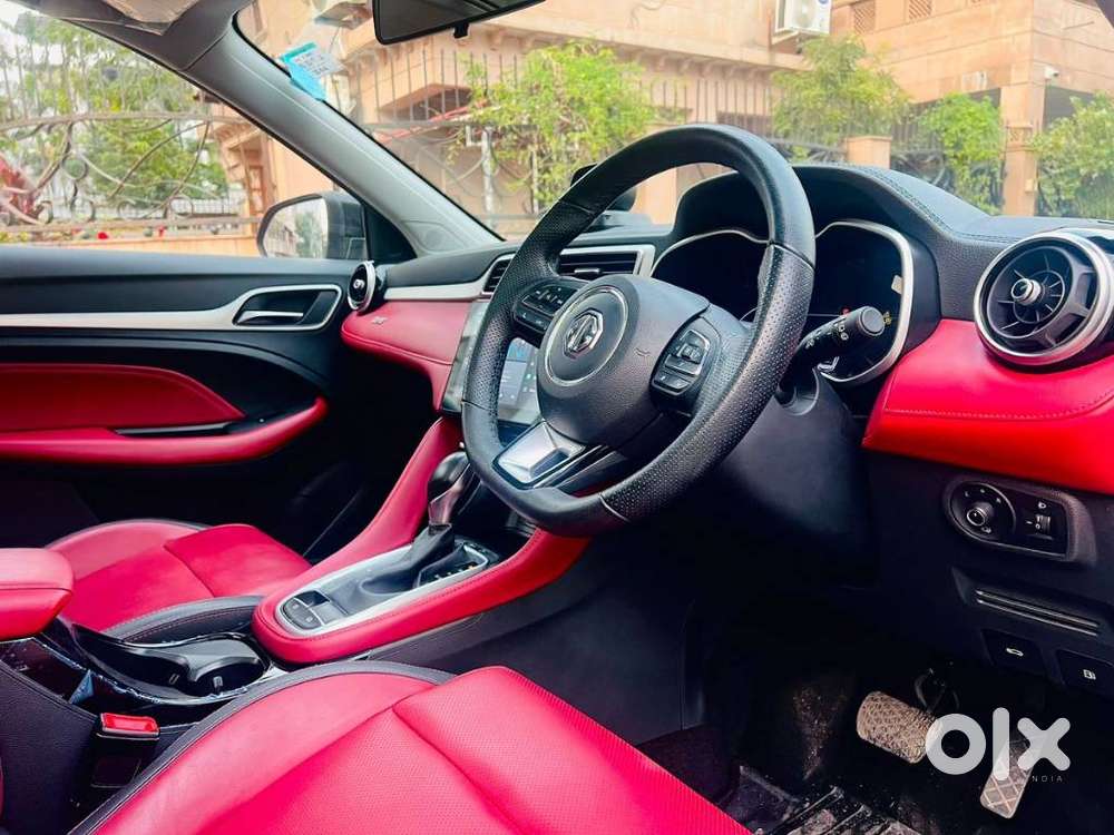 Mg Astor 1.5 Savvy Cvt S Red, 2023, Petrol