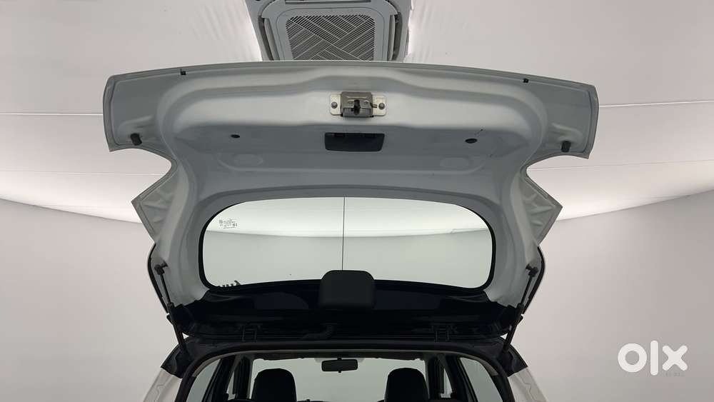 Renault Kwid 1.0 Climber (o) Dual Tone, 2022, Petrol