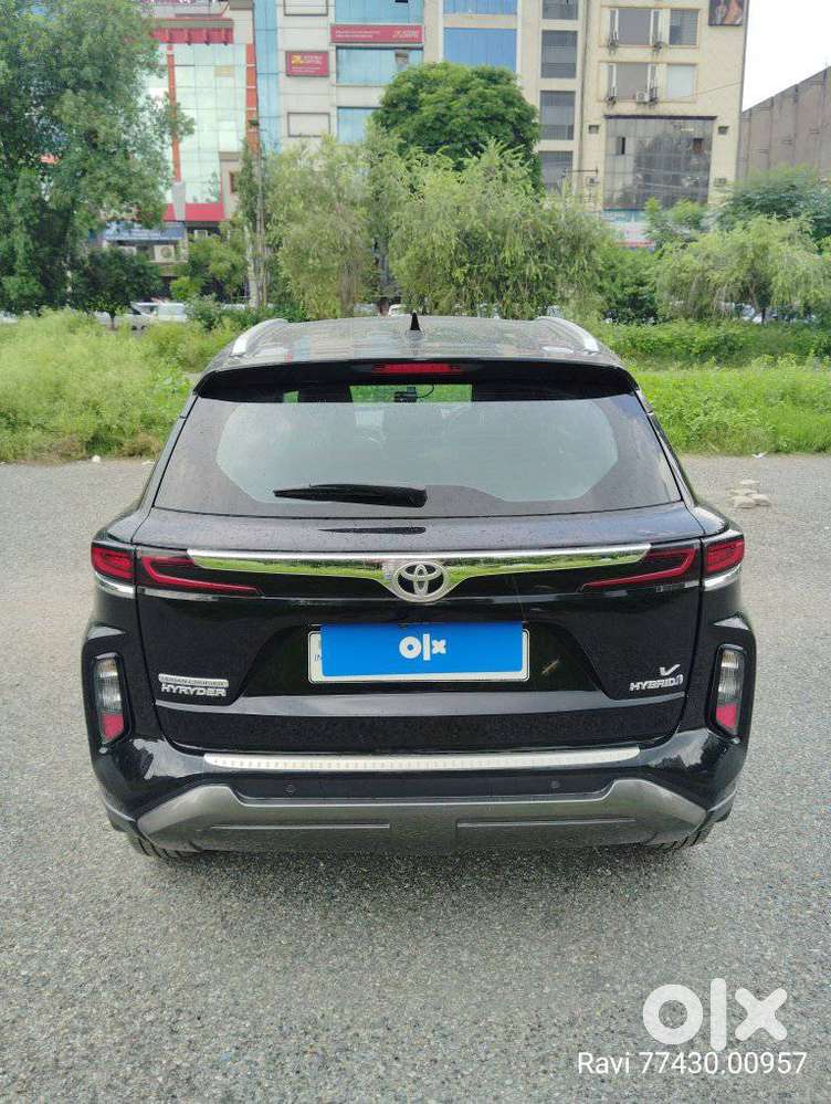 Toyota Urban Cruiser Hyryder 1.5 V Hybrid, 2024, Petrol