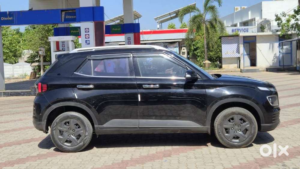 Hyundai Venue S Mt 1.2 Kappa, 2023, Petrol