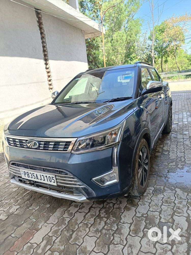 Mahindra Xuv300 W8 Option, 2021, Petrol