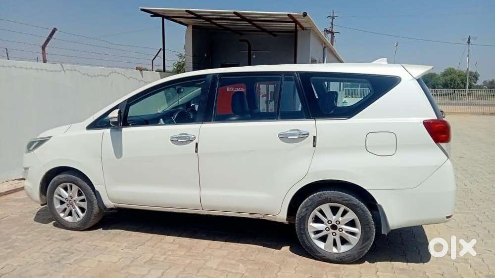 Toyota Innova Crysta 2016 Diesel Good Condition