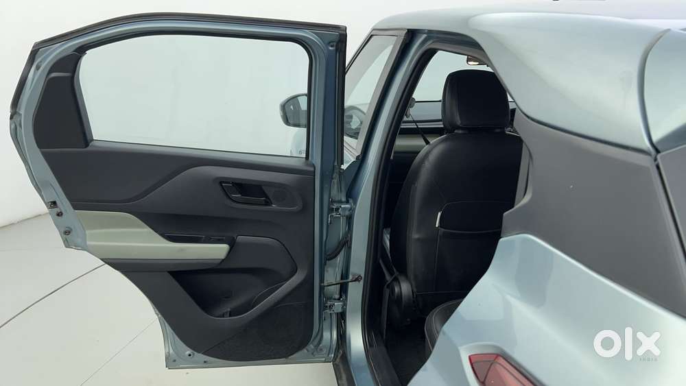 Tata Punch Adventure Amt, 2022, Petrol