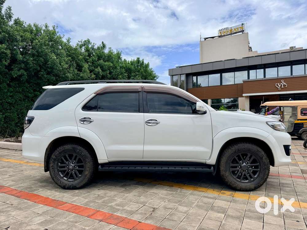 Toyota Fortuner 4x4 At, 2016, Diesel