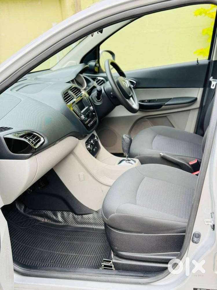 Tata Tiago 1.2 Revotron Xza, 2018, Petrol