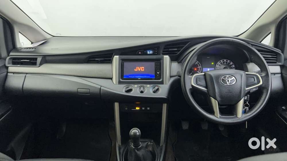 Toyota Innova Crysta 2.4 G Mt 8s, 2016, Diesel