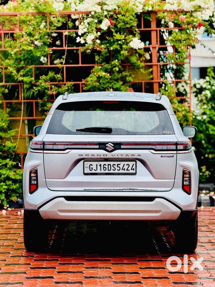 Maruti Suzuki Grand Vitara 1.5 Zeta Smart Hybrid, 2025, Petrol