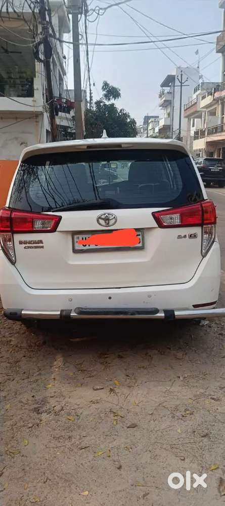 Toyota Innova Crysta 2017