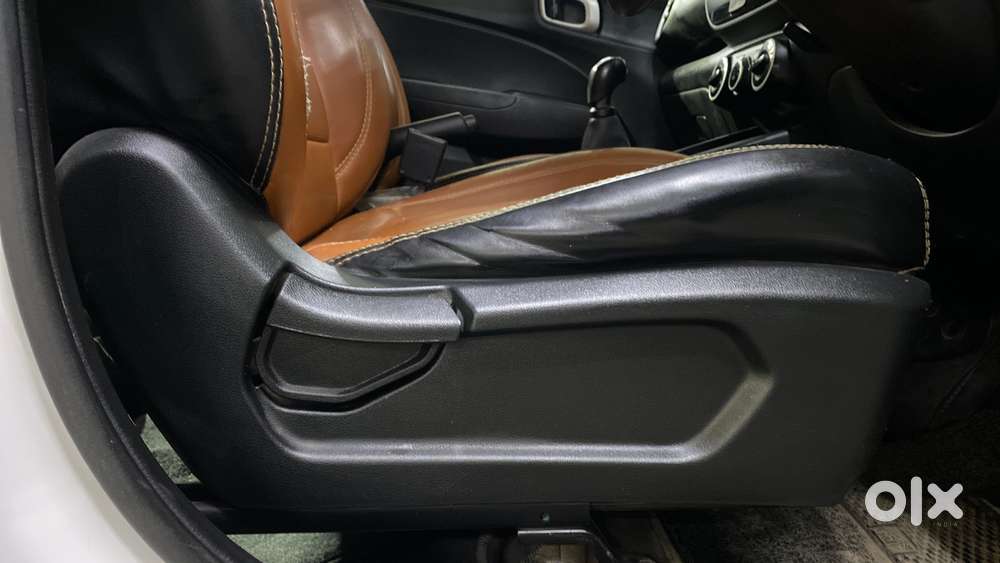 Hyundai Venue S 1.2 Petrol, 2020, Petrol