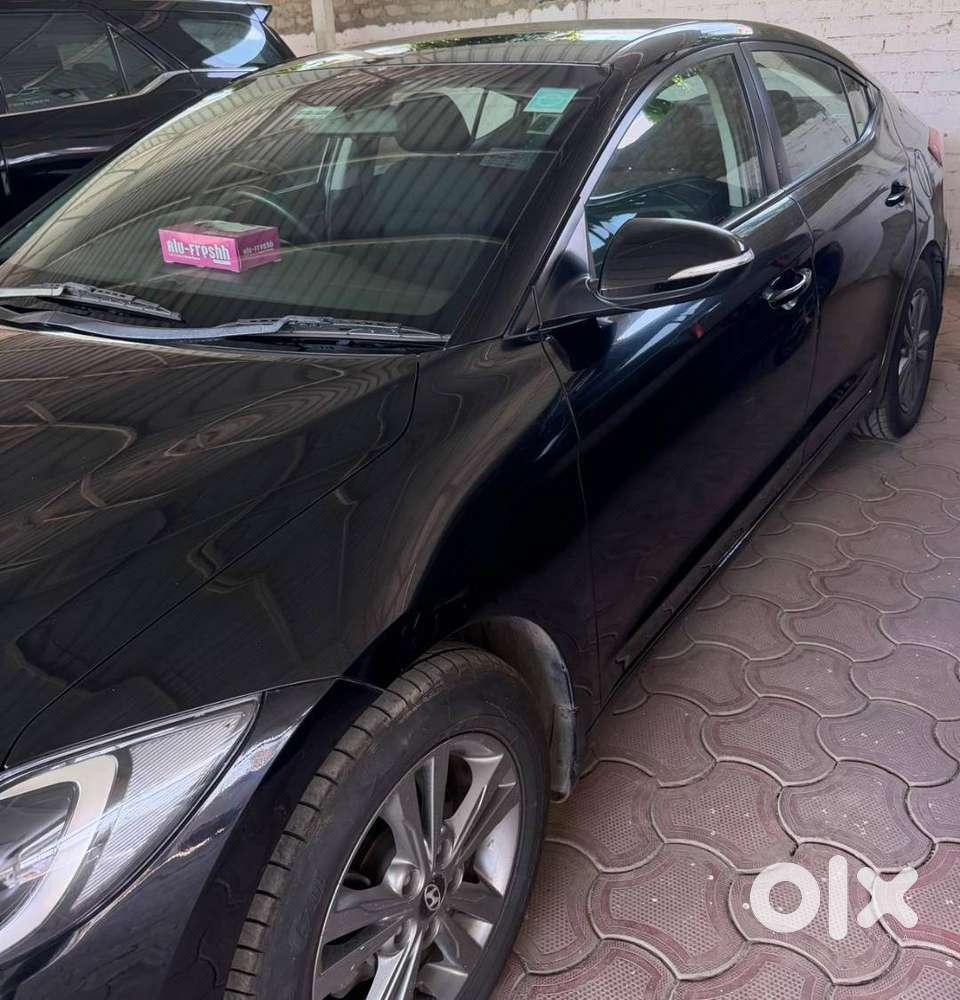 Hyundai Elantra 2017 Petrol Well Maintained