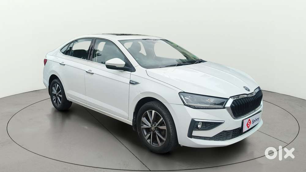Skoda Slavia Style 1.0l Tsi Mt, 2022, Petrol