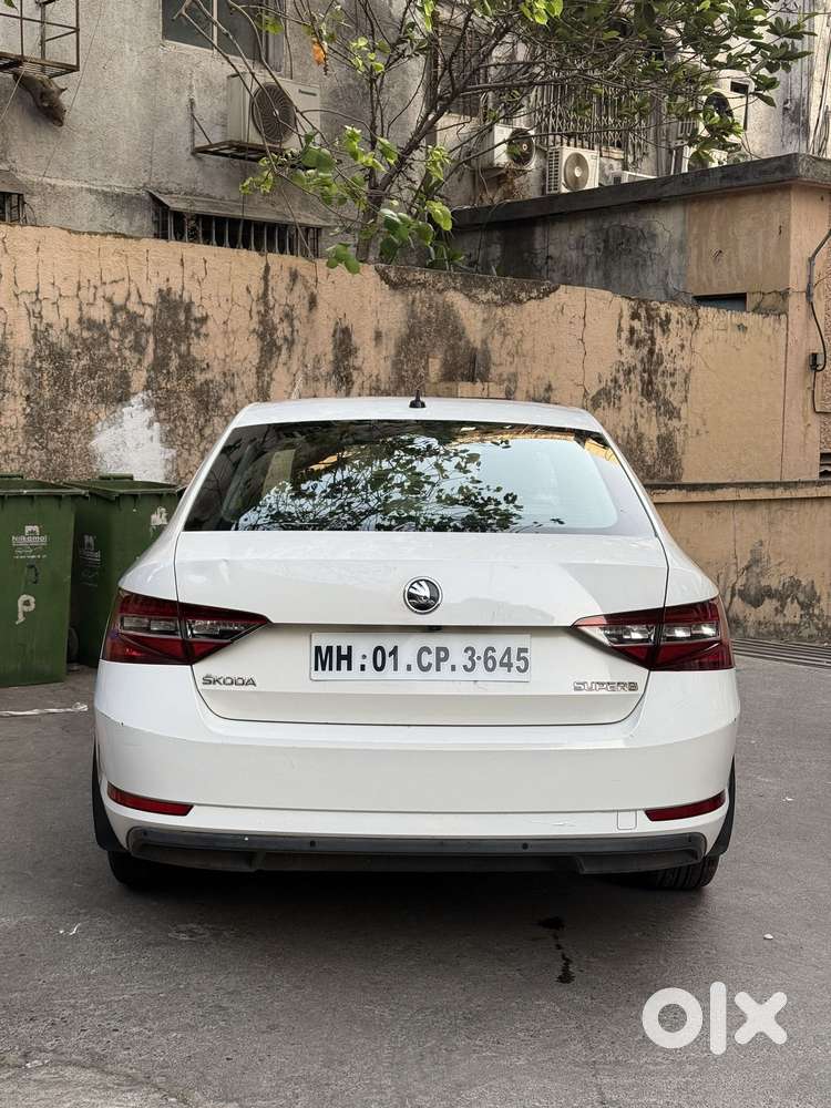 Skoda Superb Style 1.8 Tsi Mt, 2017, Petrol