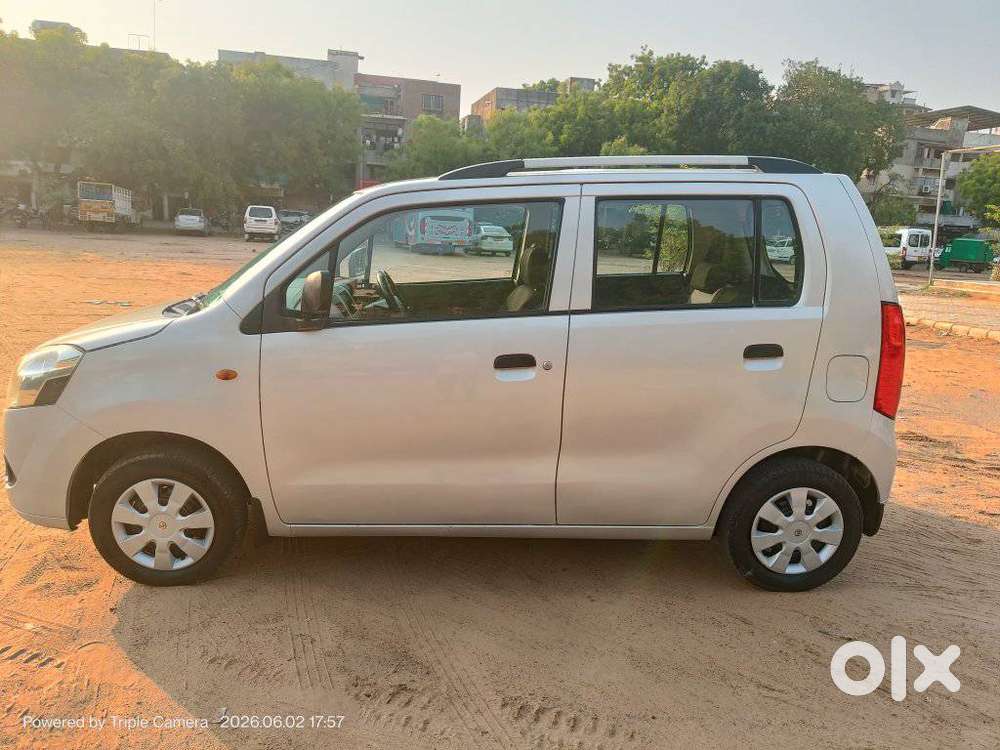 Maruti Suzuki Wagon R Lxi Optional, 2010, Cng & Hybrids