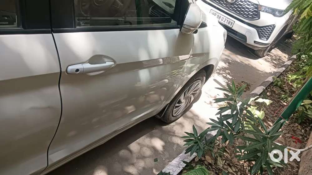 Maruti Suzuki Ertiga Petrol & Cng 80117 Km Driven